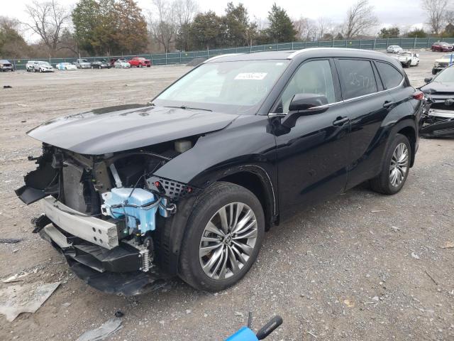 TOYOTA HIGHLANDER 2021 with VIN 5TDFZRBH2MS104368 - Photo from auction