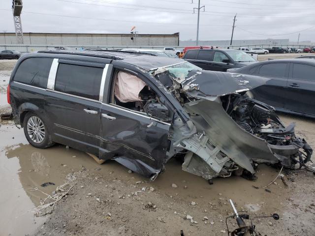 Photo 4 from auction – 2013 CHRYSLER TOWN & COU with VIN 2C4RC1CG5DR634347