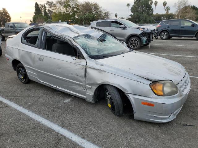 Photo 4 from auction – 2004 HYUNDAI ACCENT GL with VIN KMHCG35CX4U292618