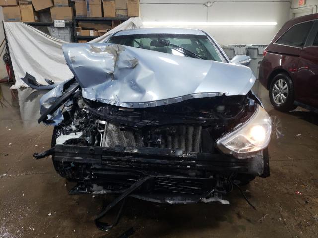 Photo 5 from auction – 2012 HYUNDAI SONATA HYB with VIN KMHEC4A42CA038460