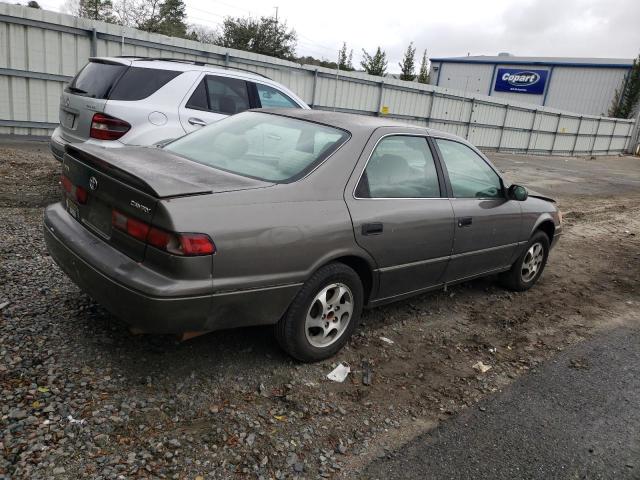 Photo 3 from auction – 1997 TOYOTA CAMRY with VIN 4T1BG22K1VU045104