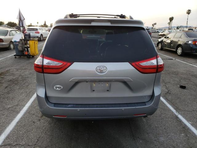 Photo 6 from auction – 2017 TOYOTA SIENNA XLE with VIN 5TDYZ3DCXHS831917