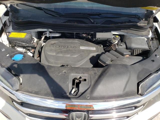 Photo 12 from auction – 2018 HONDA PILOT TOUR with VIN 5FNYF5H97JB022629