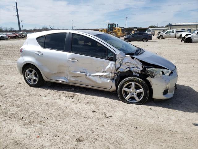 Photo 4 from auction – 2012 TOYOTA PRIUS C with VIN JTDKDTB38C1022820