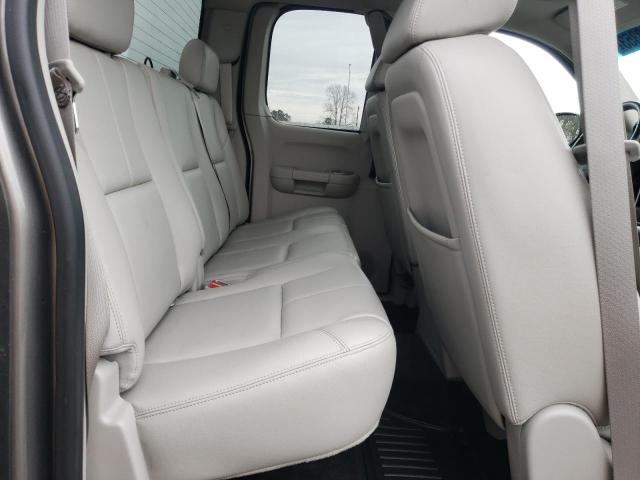 Photo 10 from auction – 2008 CHEVROLET SILVERADO with VIN 1GCEC19J18Z207602