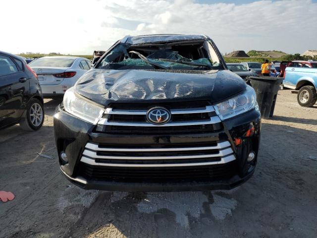 Photo 5 from auction – 2019 TOYOTA HIGHLANDER with VIN 5TDKZRFH4KS568946