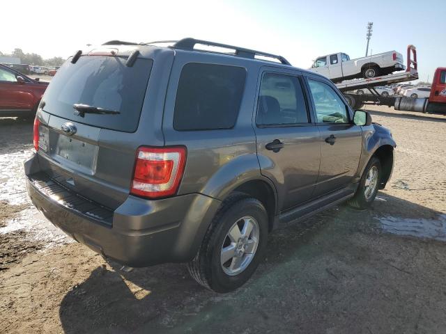 Photo 3 from auction – 2011 FORD ESCAPE XLS with VIN 1FMCU0C74BKA35850