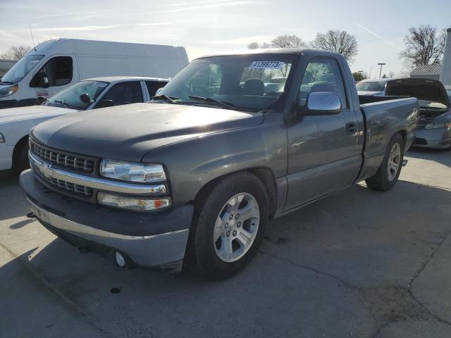 CHEVROLET SILVERADO 2002 with VIN 1GCEC14V52Z176100 - Photo from auction