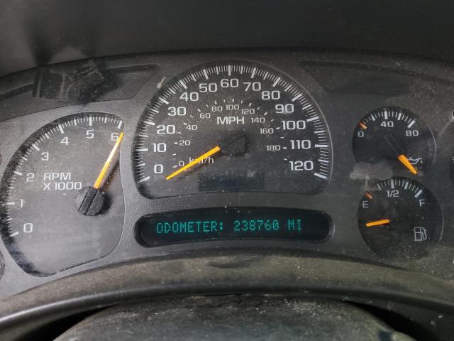 Photo 9 from auction – 2004 CHEVROLET SILVERADO with VIN 2GCEK19T841119721