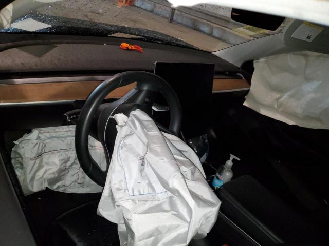 Photo 8 from auction – 2019 TESLA MODEL 3 with VIN 5YJ3E1EB3KF199838