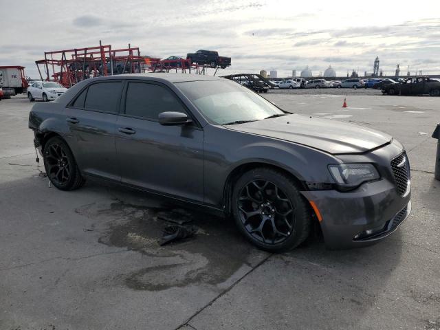 Фото 4 с аукциона – 2019 CHRYSLER 300 S с VIN 2C3CCABG9KH539563