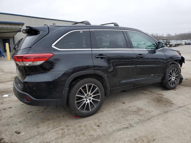 Photo 3 from auction – 2017 TOYOTA HIGHLANDER with VIN 5TDJZRFH0HS379571