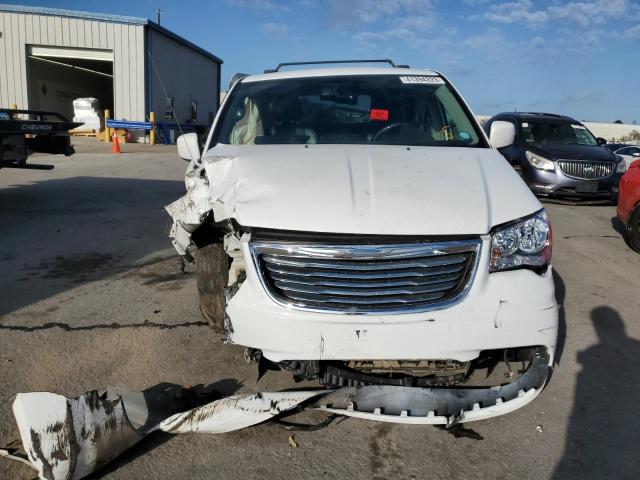 Photo 5 from auction – 2014 CHRYSLER TOWN & COU with VIN 2C4RC1BG1ER363211