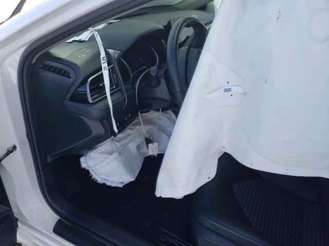 Photo 8 from auction – 2022 TOYOTA CAMRY SE with VIN 4T1G11AK2NU628400