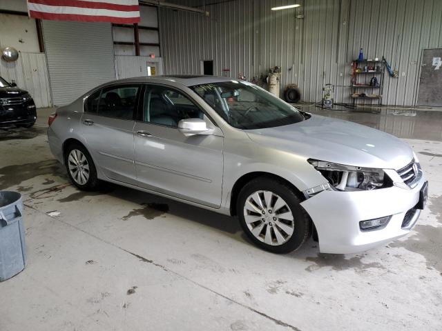 Photo 4 from auction – 2015 HONDA ACCORD EXL with VIN 1HGCR3F87FA010787