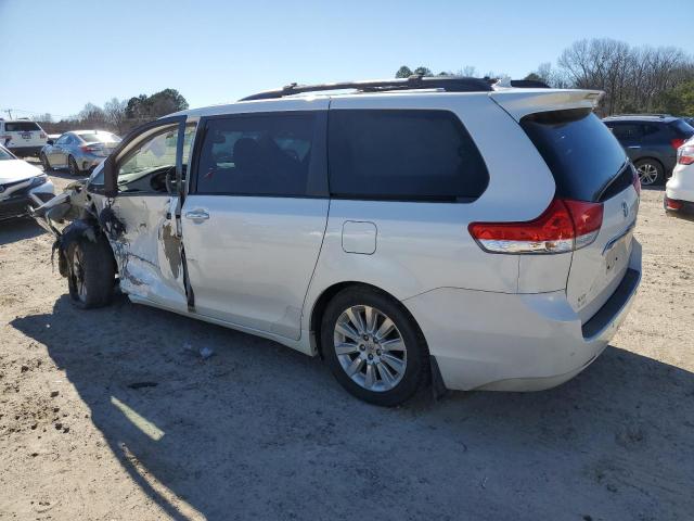 Photo 2 from auction – 2011 TOYOTA SIENNA XLE with VIN 5TDYK3DC4BS107118