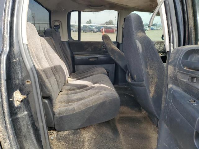Photo 10 from auction – 2002 DODGE DAKOTA QUA with VIN 1B7HL38X82S686065