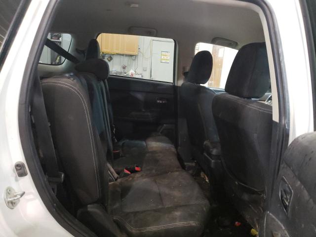 Photo 11 from auction – 2016 MITSUBISHI OUTLANDER with VIN JA4AD2A32GZ000451