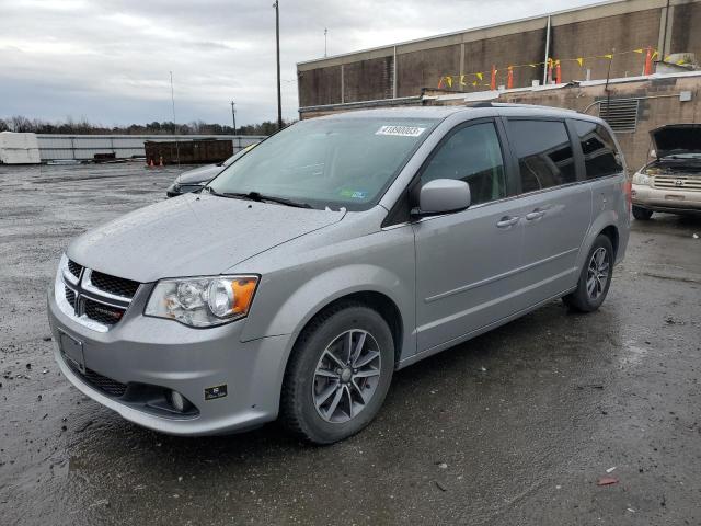 DODGE GRAND CARA 2017 with VIN 2C4RDGCG7HR649681 - Photo from auction