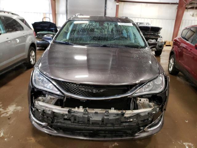 Photo 5 from auction – 2017 CHRYSLER PACIFICA T with VIN 2C4RC1BG0HR543557