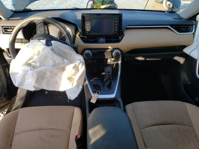 Photo 8 from auction – 2019 TOYOTA RAV4 XLE with VIN JTMW1RFV3KD020642