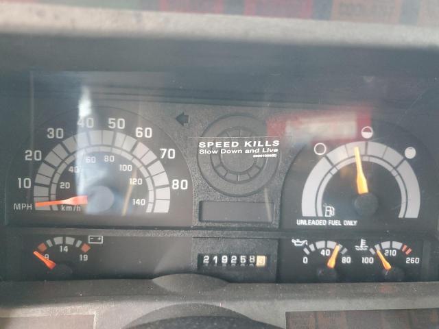 Photo 9 from auction – 2000 GMC C-SERIES C with VIN 1GDG6H1B2YJ906311