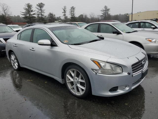 Photo 4 from auction – 2009 NISSAN MAXIMA S with VIN 1N4AA51E09C831573