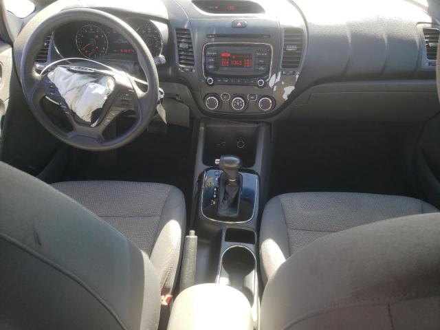 Photo 8 from auction – 2017 KIA FORTE LX with VIN 3KPFK4A7XHE148196