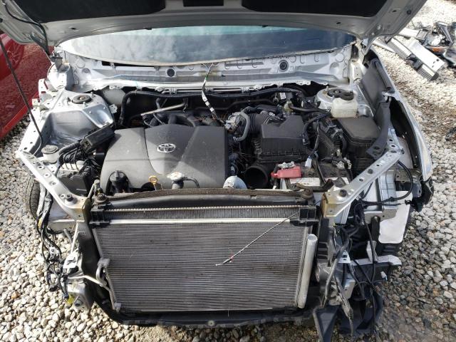 Photo 12 from auction – 2018 TOYOTA HIGHLANDER with VIN 5TDKZRFH0JS258274