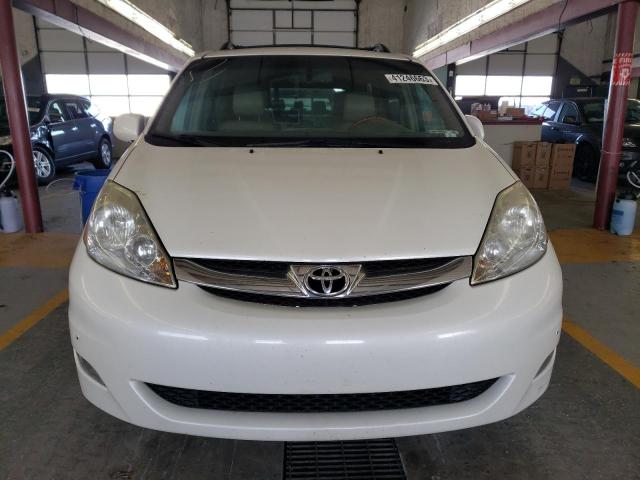 Photo 5 from auction – 2010 TOYOTA SIENNA XLE with VIN 5TDYK4CC4AS299288