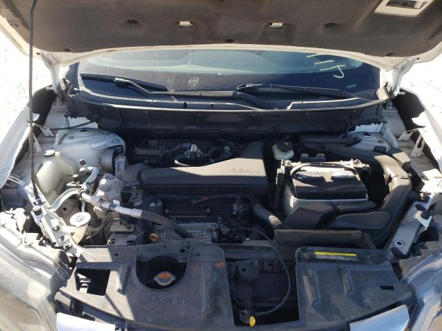 Photo 12 from auction – 2017 NISSAN ROGUE S with VIN 5N1AT2MT0HC745574