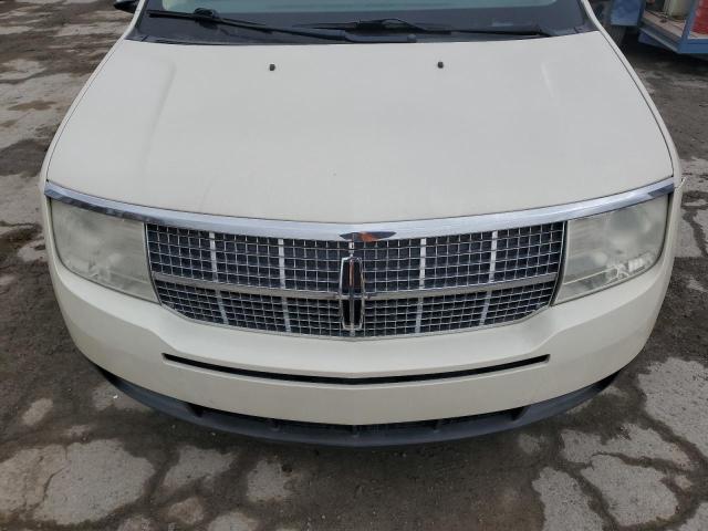 Photo 12 from auction – 2008 LINCOLN MKX with VIN 2LMDU88C18BJ37221