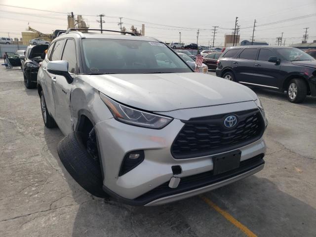 Photo 4 from auction – 2021 TOYOTA HIGHLANDER with VIN 5TDFARAH3MS005518