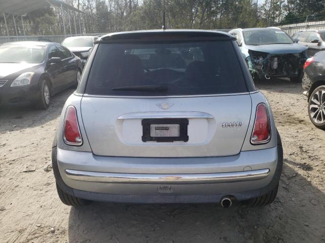 Photo 6 from auction – 2004 MINI COOPER with VIN WMWRC33434TJ62088