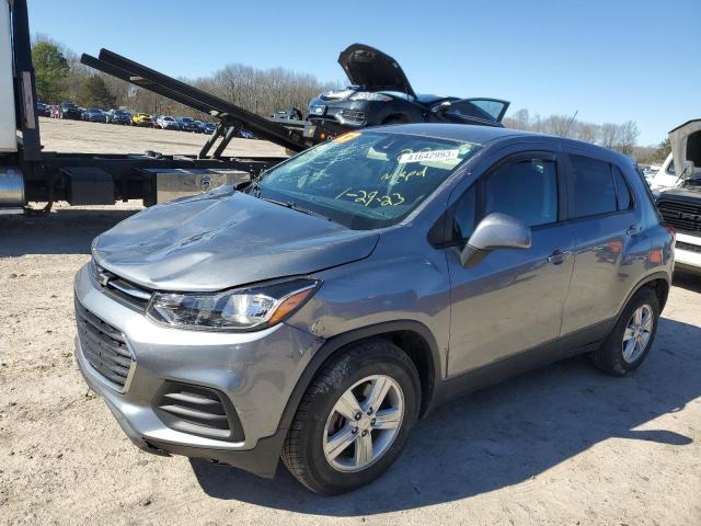CHEVROLET TRAX LS 2020 with VIN 3GNCJKSBXLL209586 - Photo from auction