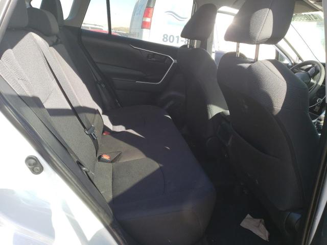 Photo 10 from auction – 2021 TOYOTA RAV4 LE with VIN 2T3F1RFV4MC166653