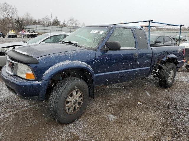 GMC SONOMA 2002 with VIN 1GTCT19W228196206 - Photo from auction