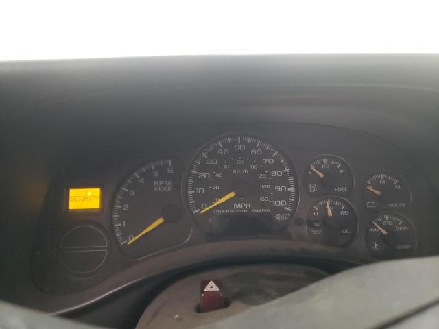 Photo 9 from auction – 2000 CHEVROLET SILVERADO with VIN 1GCEK19T5YE206657