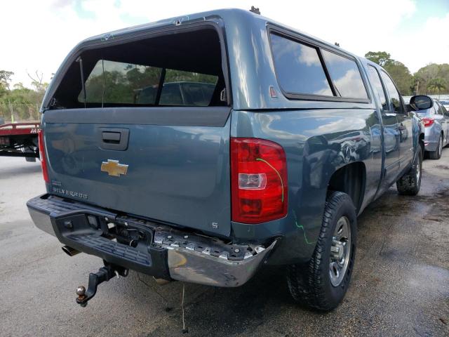 Photo 3 from auction – 2011 CHEVROLET SILVERADO with VIN 1GCRCREA1BZ461565