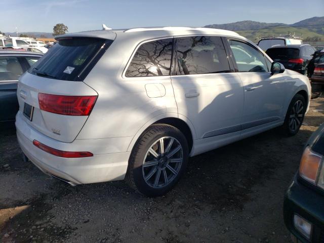 Photo 3 from auction – 2017 AUDI Q7 PREMIUM with VIN WA1LAAF7XHD015754