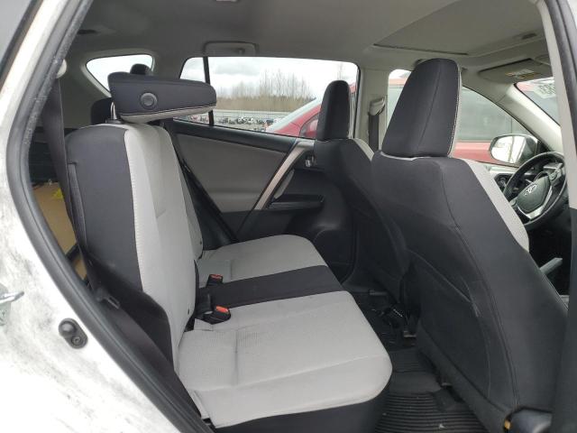 Photo 11 from auction – 2017 TOYOTA RAV4 XLE with VIN JTMRFREV5HD203954