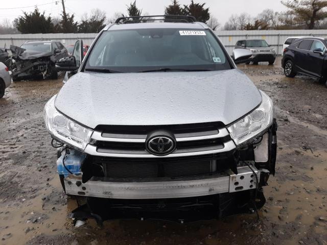 Photo 5 from auction – 2019 TOYOTA HIGHLANDER with VIN 5TDJZRFH2KS597650