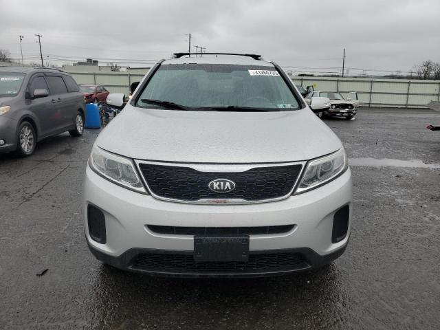 Photo 5 from auction – 2014 KIA SORENTO LX with VIN 5XYKTDA77EG498220