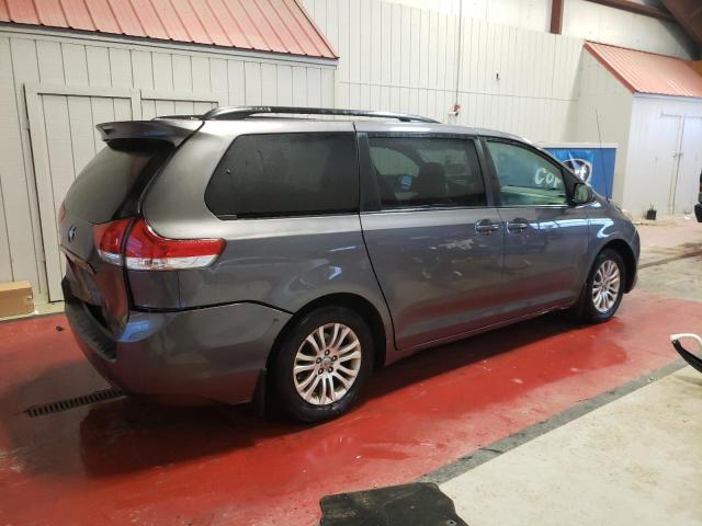 Photo 3 from auction – 2012 TOYOTA SIENNA XLE with VIN 5TDYK3DC3CS194415