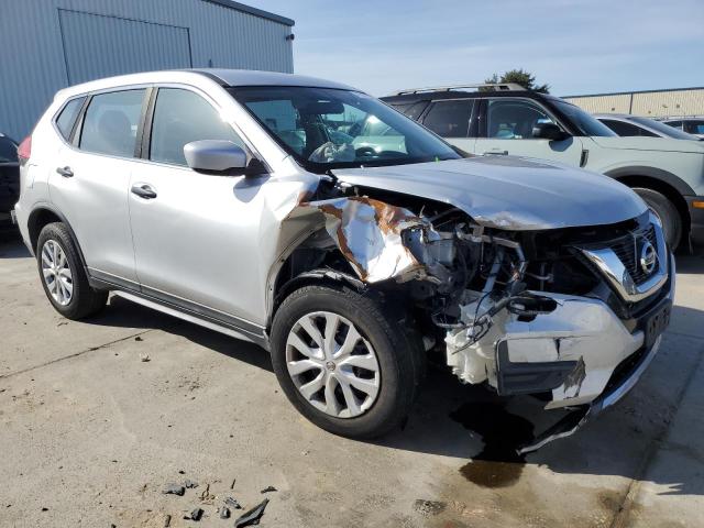 Photo 4 from auction – 2017 NISSAN ROGUE S with VIN KNMAT2MT6HP568865