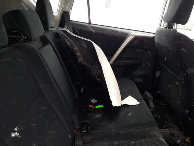 Photo 11 from auction – 2015 TOYOTA RAV4 LE with VIN 2T3BFREV6FW378943