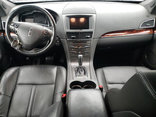 Photo 8 from auction – 2018 LINCOLN MKT with VIN 2LMHJ5NK6JBL02707