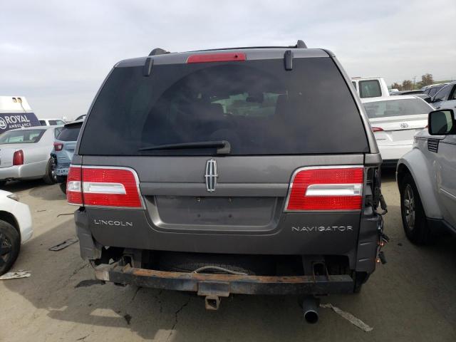 Photo 6 from auction – 2011 LINCOLN NAVIGATOR with VIN 5LMJJ2J55BEJ04795