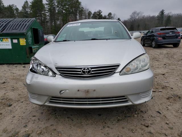 Photo 5 from auction – 2005 TOYOTA CAMRY LE with VIN 4T1BE30K75U596927