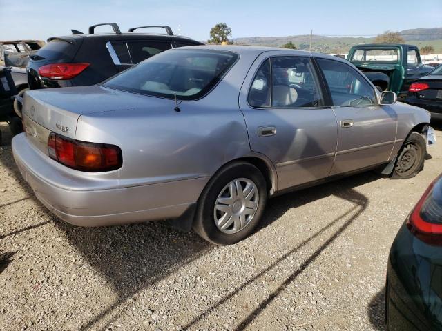 Photo 3 from auction – 1996 TOYOTA CAMRY with VIN JT2BF12K2T0178453
